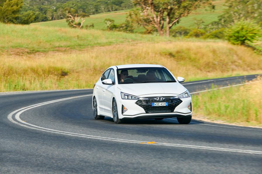 Hyundai Elantra Sport (AD) 2019 года  (AU) (фото 4 из 15)